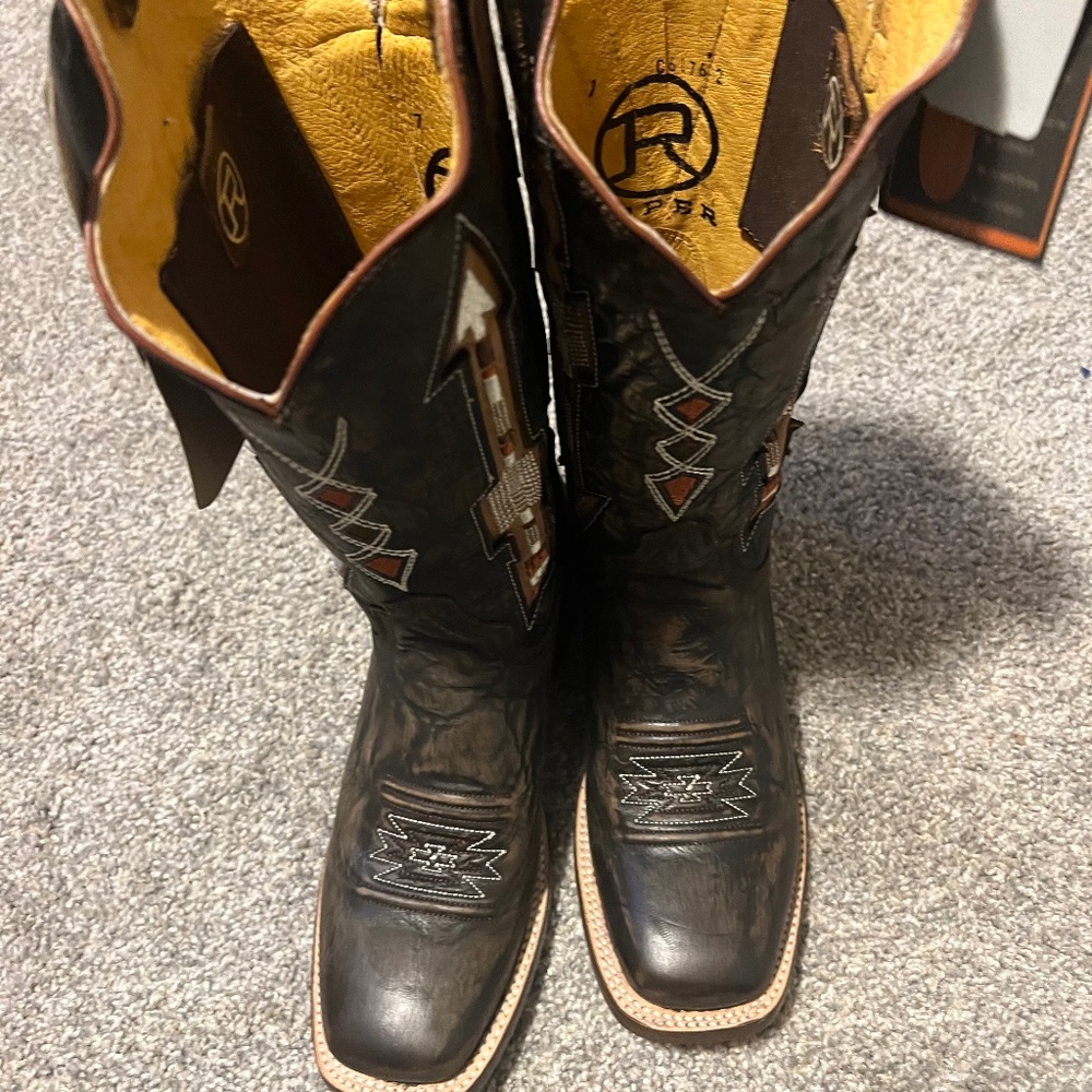 Roper cowboy boots